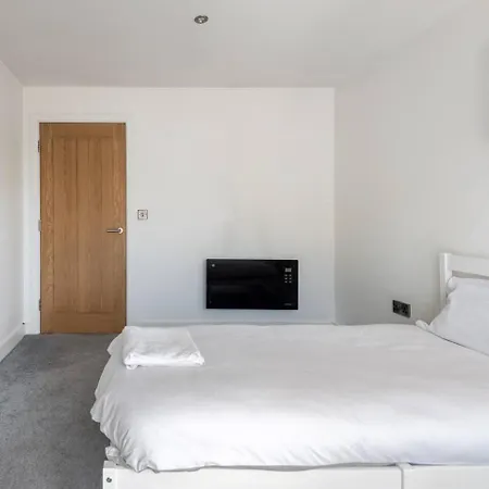 Luxurious 3-Bed Penthouse In Sheffield Apartment Handsworth Exterior photo