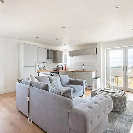 Luxurious 3-Bed Penthouse In Sheffield Apartment Handsworth Exterior photo