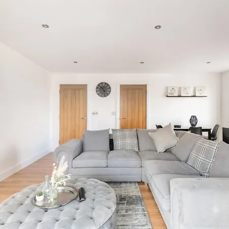 Luxurious 3-Bed Penthouse In Sheffield Apartment Handsworth Exterior photo